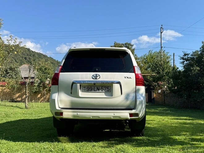 Toyota Land Cruiser Prado 2012, 197,023 km - 2.7 л - Zaqatala