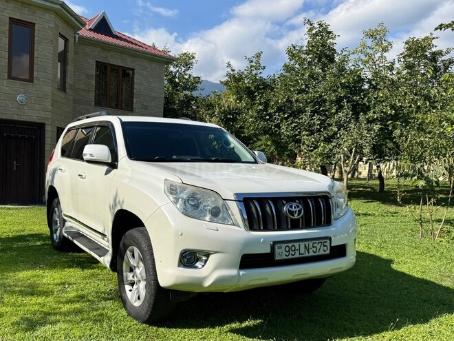 Toyota Land Cruiser Prado 2012, 197,023 km - 2.7 л - Zaqatala