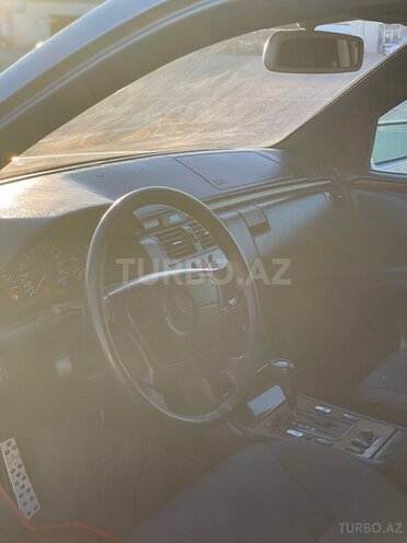 Mercedes E 280 1998, 415,000 km - 2.8 l - Bakı