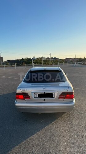 Mercedes E 280 1998, 415,000 km - 2.8 l - Bakı
