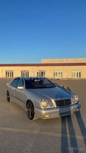 Mercedes E 280 1998, 415,000 km - 2.8 l - Bakı