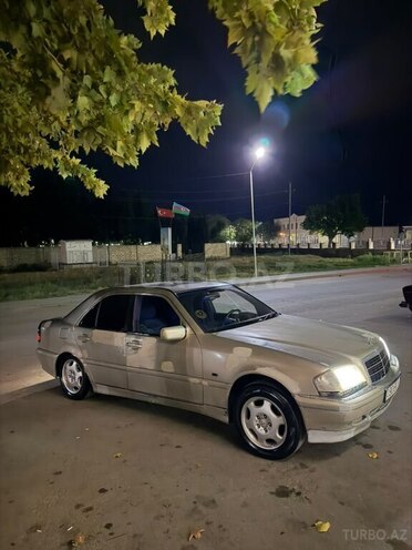 Mercedes C 200 1995, 250,000 km - 2.0 l - Şabran