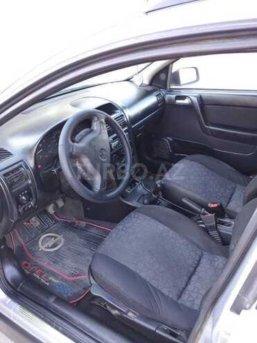 Opel Astra 2000, 410,000 km - 2.0 л - Şabran