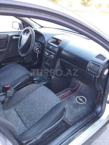 Opel Astra 2000, 410,000 km - 2.0 л - Şabran