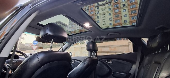 Hyundai ix35 2010, 278,000 km - 2.4 л - Bakı