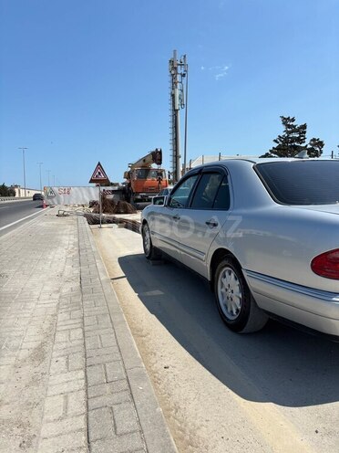 Mercedes E 200 1997, 300,000 km - 2.0 l - Bakı