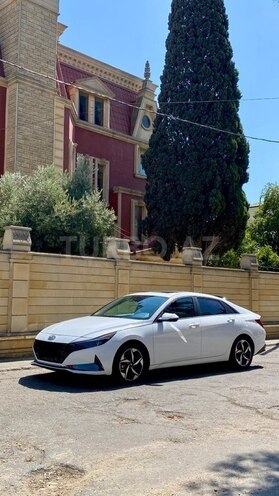 Hyundai Elantra 2022, 38,500 km - 1.6 l - Bakı