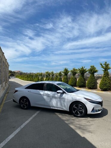 Hyundai Elantra 2022, 38,500 km - 1.6 l - Bakı