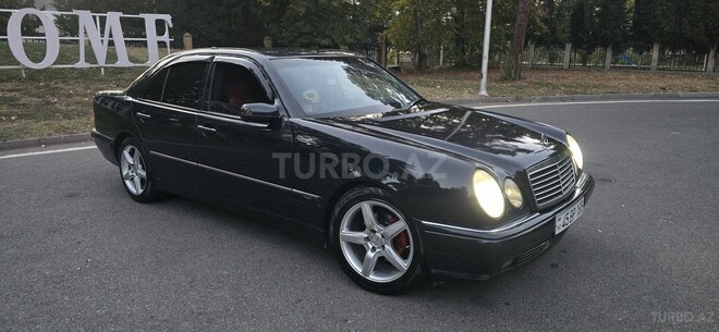 Mercedes E 240 1999, 273,000 km - 2.4 l - Mingəçevir