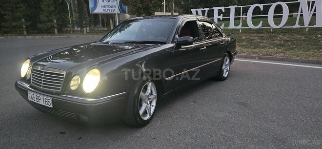 Mercedes E 240 1999, 273,000 km - 2.4 l - Mingəçevir