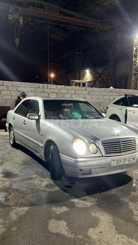 Mercedes E 200 1996, 500,000 km - 2.2 l - Bakı