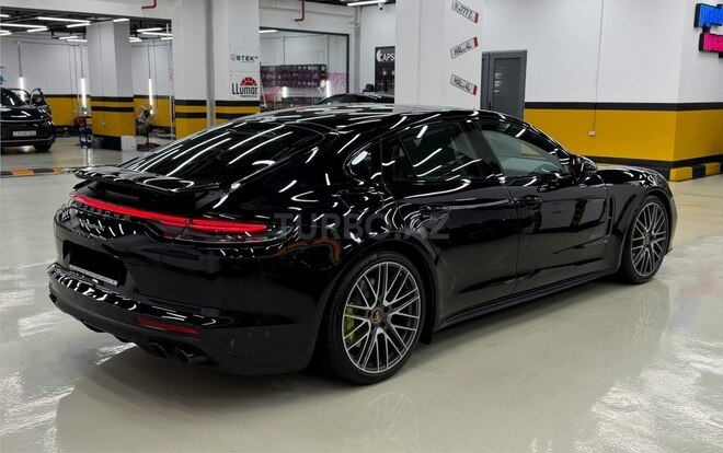 Porsche Panamera 4 E-Hybrid 2023, 70,000 km - 2.9 л - Bakı