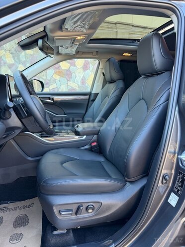 Toyota Highlander 2024, 6,000 km - 2.5 l - Bakı