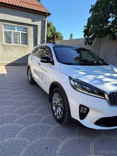 Kia Sorento 2018, 235,000 km - 2.0 l - Quba