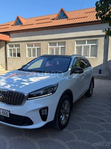 Kia Sorento 2018, 235,000 km - 2.0 l - Quba