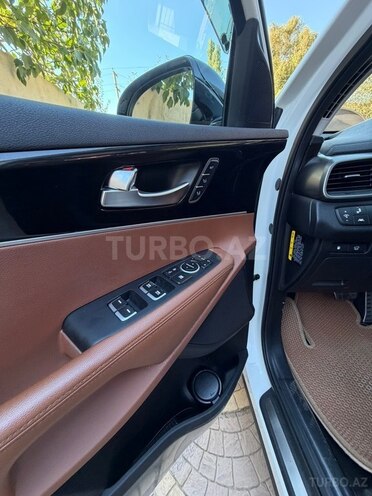 Kia Sorento 2018, 235,000 km - 2.0 l - Quba