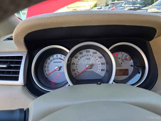 Nissan Tiida 2011, 122,700 km - 1.5 l - Bakı