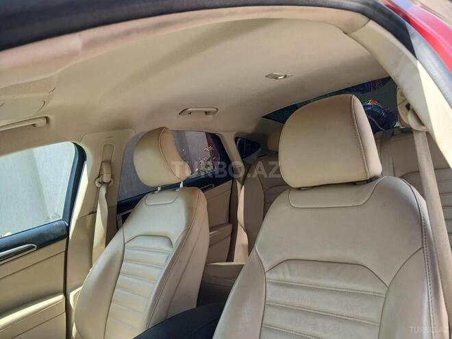 Ford Fusion (North America) 2015, 215,000 km - 2.0 л - Sumqayıt