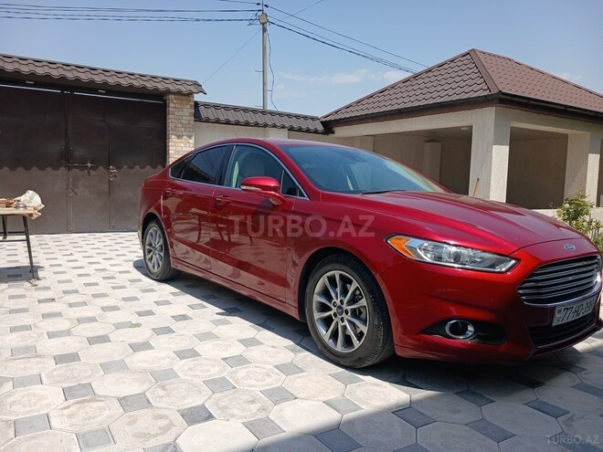 Ford Fusion (North America) 2015, 215,000 km - 2.0 л - Sumqayıt
