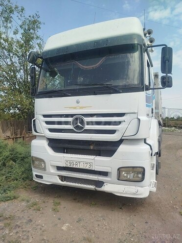 Mercedes Axor 1843 2008, 100,000 km - 12.0 l - Saatlı