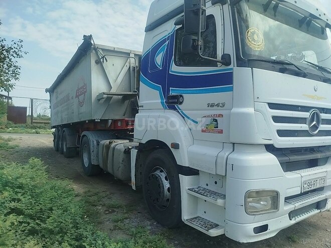 Mercedes Axor 1843 2008, 100,000 km - 12.0 l - Saatlı