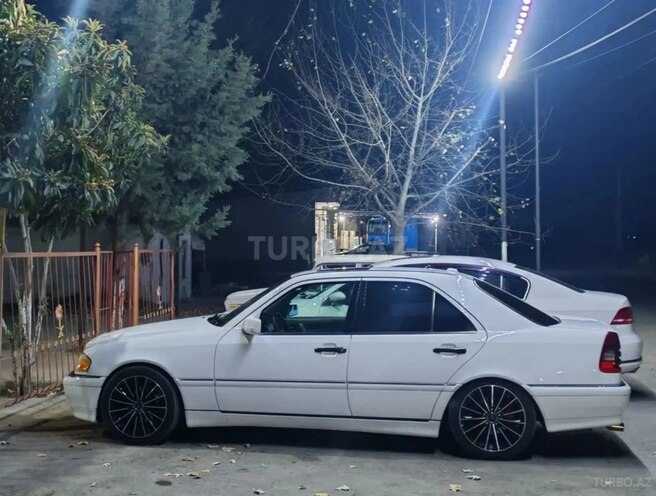 Mercedes C 230 2000, 223,000 km - 2.3 l - Ağdaş