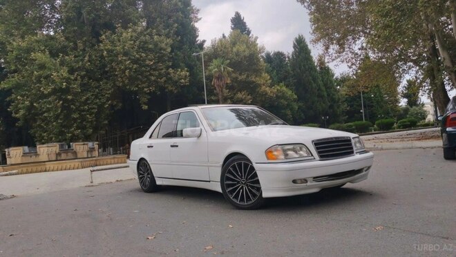 Mercedes C 230 2000, 223,000 km - 2.3 l - Ağdaş