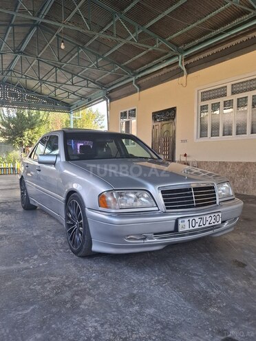 Mercedes C 230 1999, 376,587 km - 2.3 l - İmişli