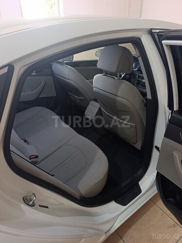 Hyundai Sonata 2014, 179,855 km - 2.4 л - Qusar