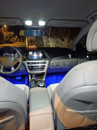 Hyundai Sonata 2014, 179,855 km - 2.4 л - Qusar