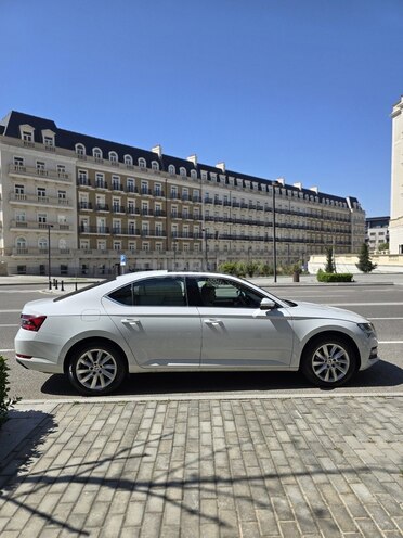 Skoda Superb 2020, 48,000 km - 2.0 l - Bakı
