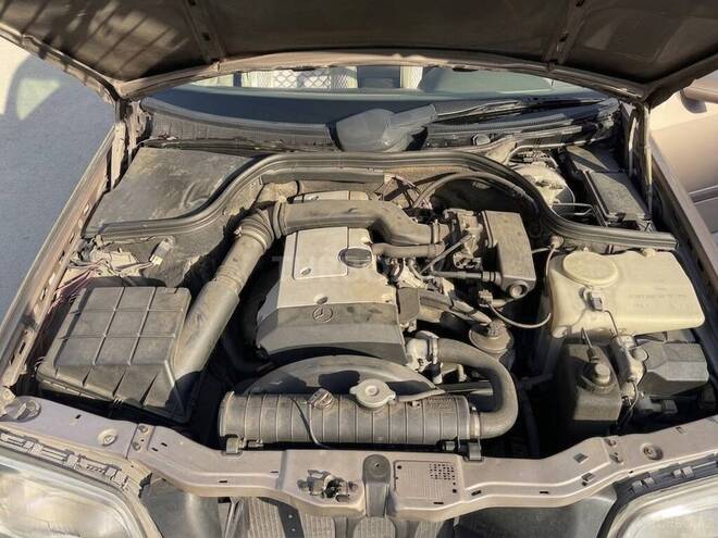 Mercedes C 180 1993, 466,278 km - 1.8 l - Bakı