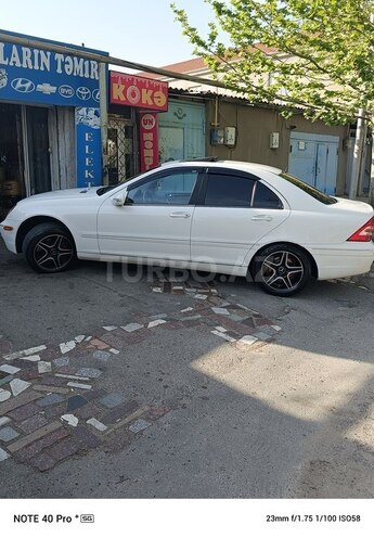 Mercedes C 240 2002, 390,000 km - 2.6 l - Bakı