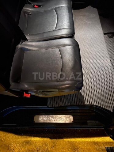 Mercedes Viano 2006, 310,000 km - 3.0 l - Bakı