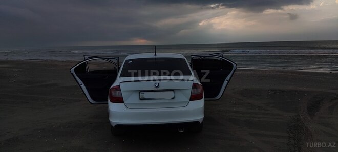 Skoda Rapid 2014, 249,999 km - 1.6 l - Bakı