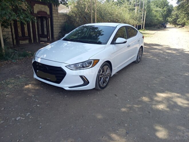 Hyundai Elantra 2017, 230,136 km - 2.0 l - Goranboy