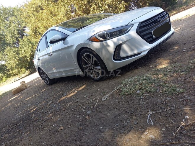 Hyundai Elantra 2017, 230,136 km - 2.0 l - Goranboy