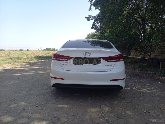 Hyundai Elantra 2017, 230,136 km - 2.0 l - Goranboy