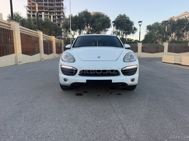 Porsche Cayenne 2012, 215,000 km - 3.6 l - Bakı