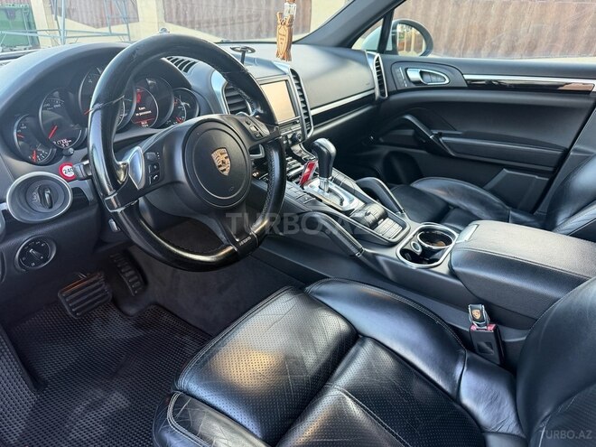 Porsche Cayenne 2012, 215,000 km - 3.6 l - Bakı