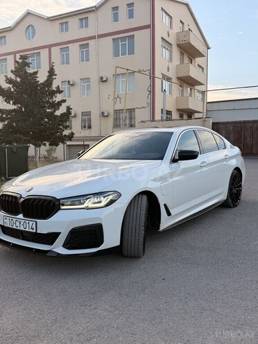 BMW 530e 2022, 17,777 km - 2.0 l - Bakı