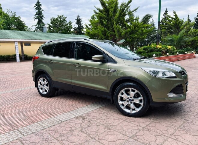 Ford Kuga 2014, 400,000 km - 1.6 l - Bakı