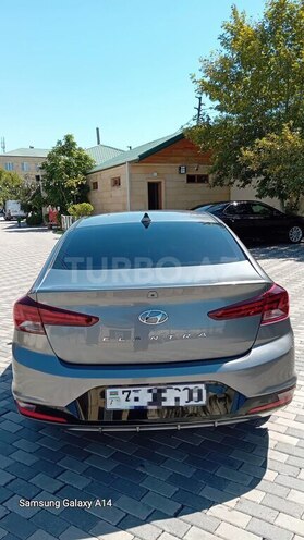 Hyundai Elantra 2019, 119,000 km - 2.0 l - Bakı