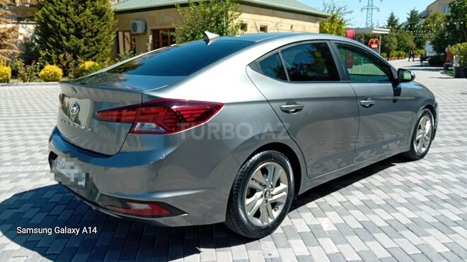 Hyundai Elantra 2019, 119,000 km - 2.0 l - Bakı