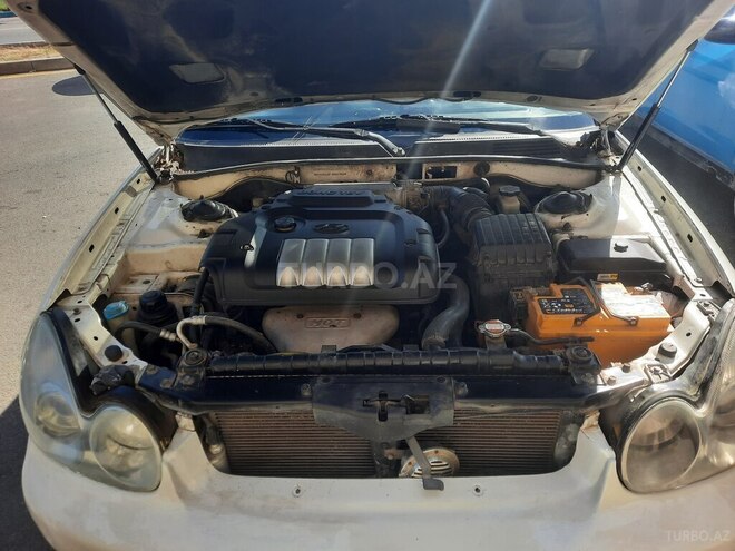 Hyundai Sonata 2005, 213,000 km - 2.0 l - Sumqayıt