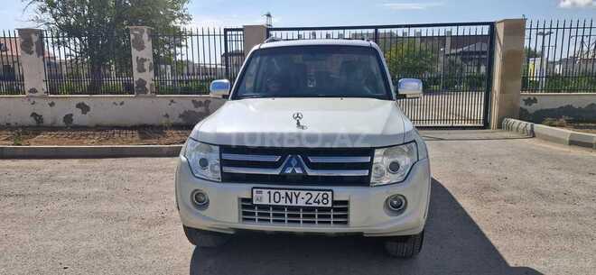 Mitsubishi Pajero 2008, 193,000 km - 3.0 l - Bakı
