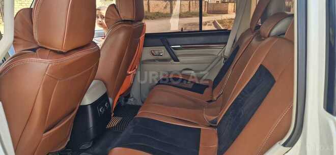 Mitsubishi Pajero 2008, 193,000 km - 3.0 l - Bakı