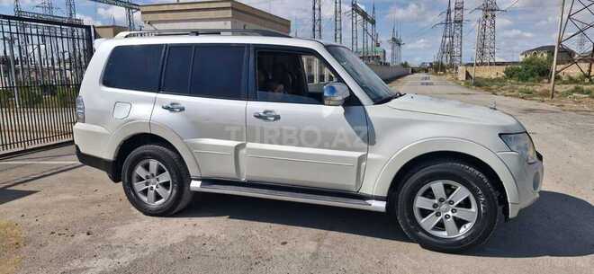Mitsubishi Pajero 2008, 193,000 km - 3.0 l - Bakı