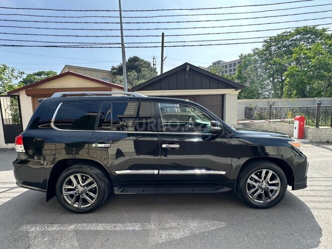 Lexus LX 570 2013, 300,000 km - 5.7 l - Bakı