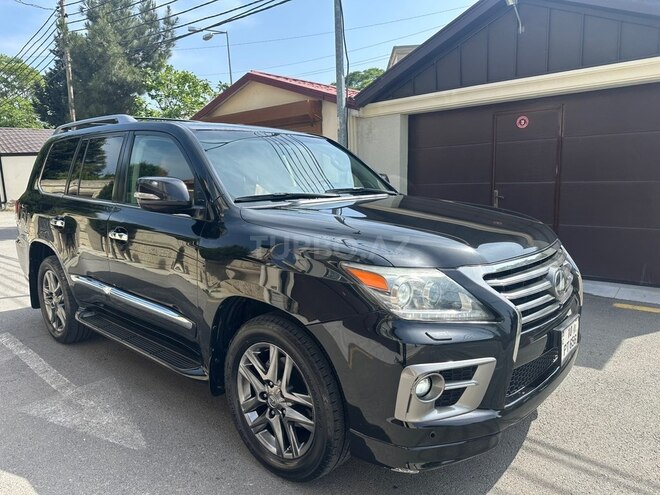 Lexus LX 570 2013, 300,000 km - 5.7 l - Bakı